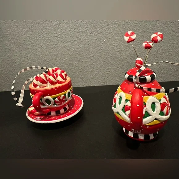 Mary Engelbreit Red and White Peppermint Tea Set - Picture 4 of 14